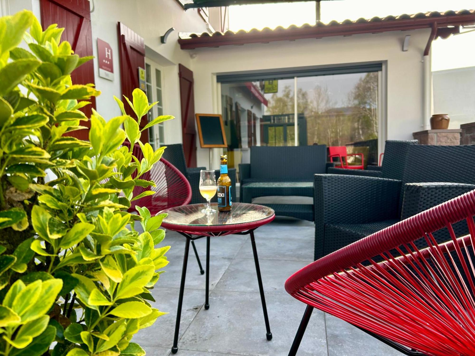 Logis Hotel St Sylvestre Aldudes Dış mekan fotoğraf